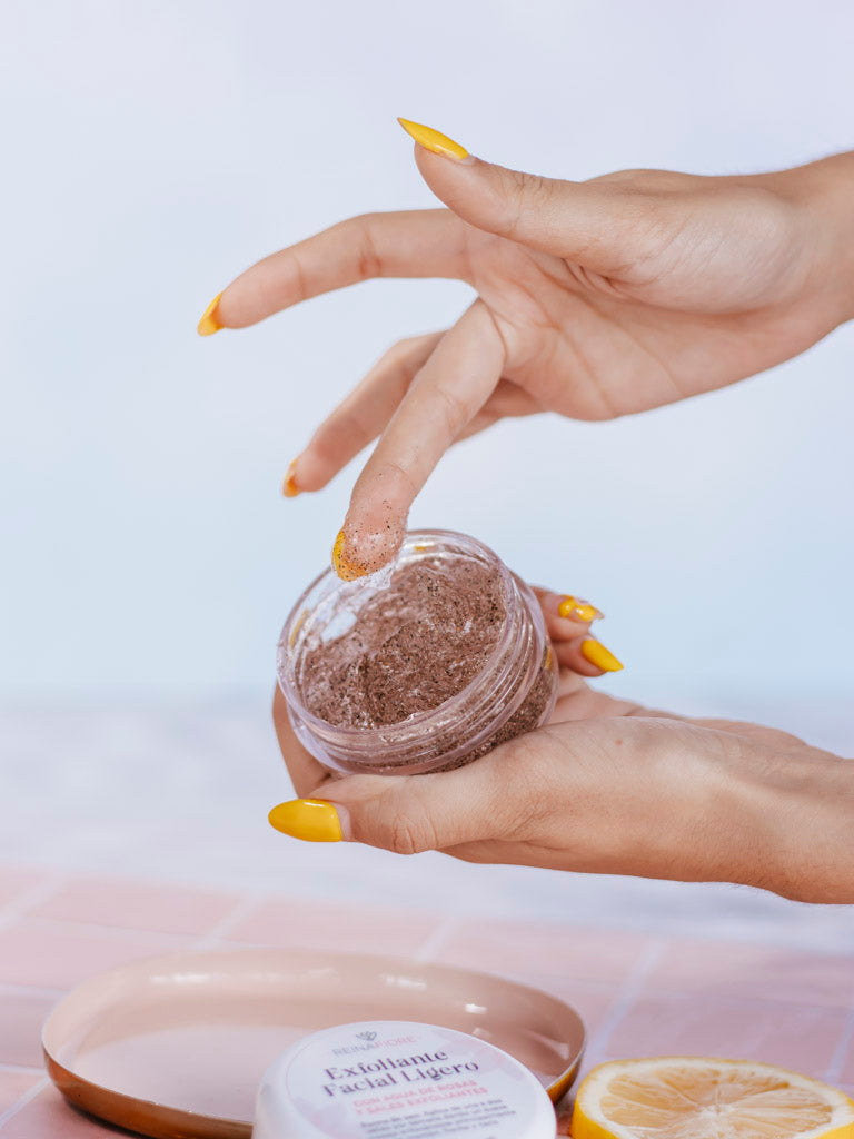Exfoliante Facial Ligero